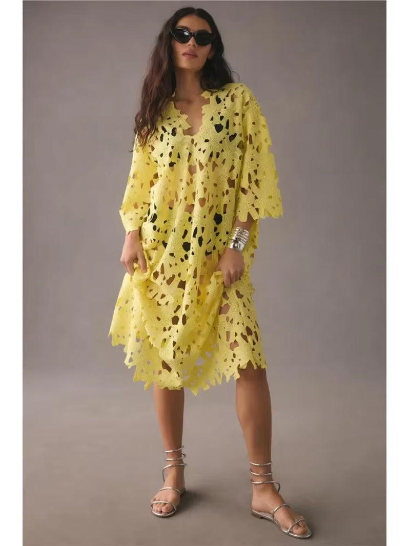 Seductive Elegance: Sexy Lace Hollow Out V-Neck Beach Dress